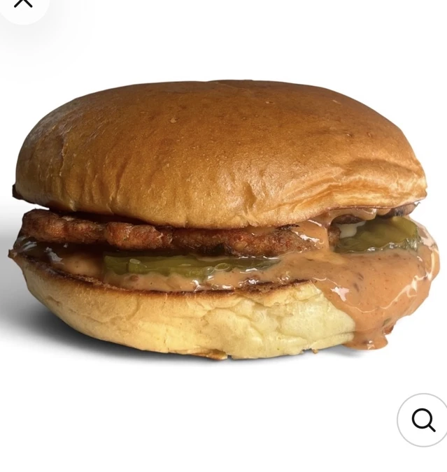 Photo authentique du Cheese Beef Stack